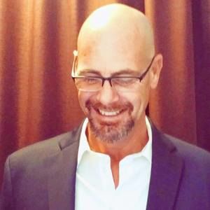 Meet your Posher, Heath